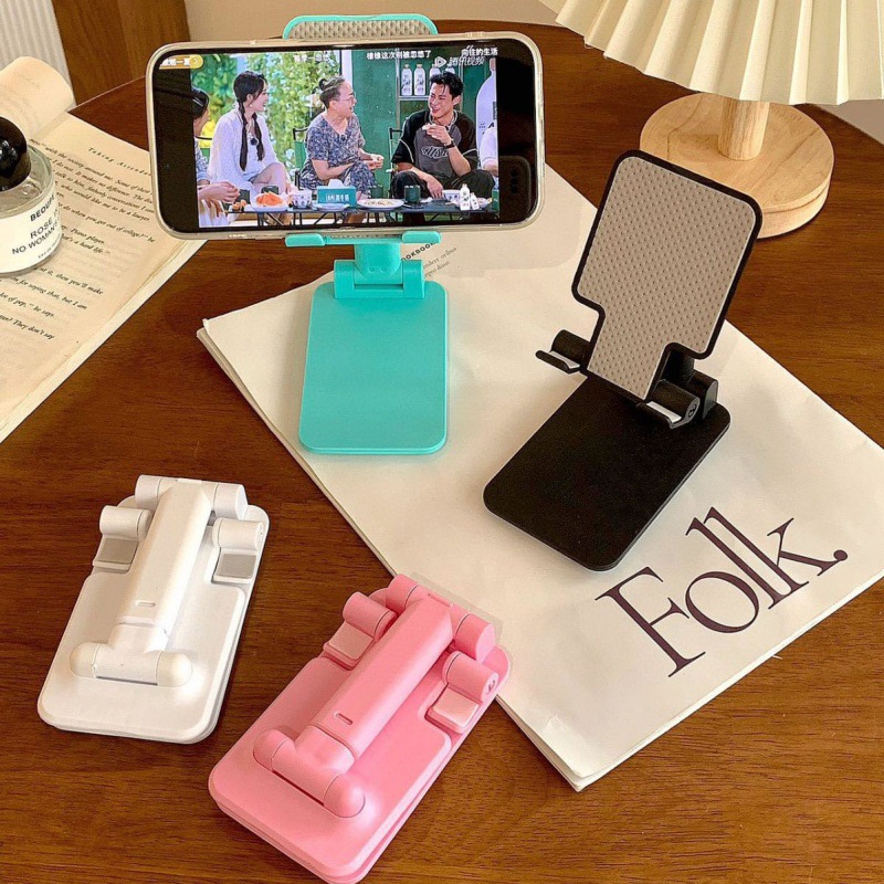 Desktop phone stand