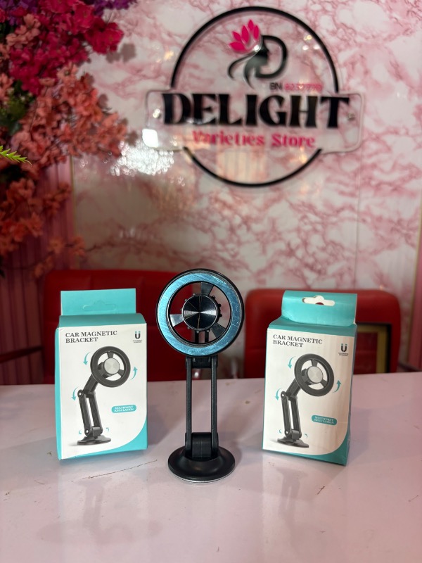 Car magnetic bracket