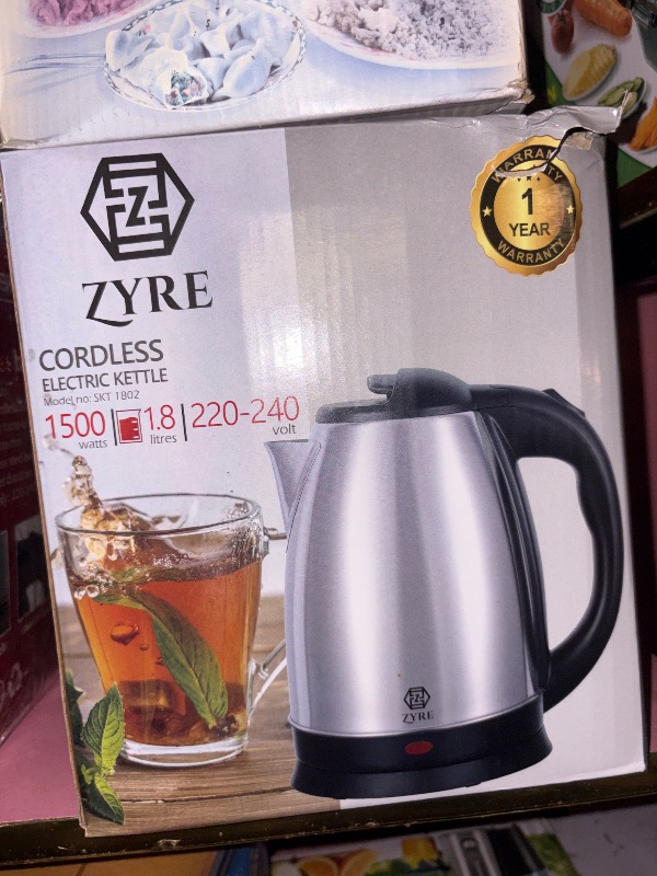Zyre cordless electric kettle
