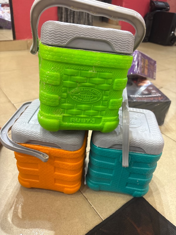 Thermocline ruby plastic cooler
