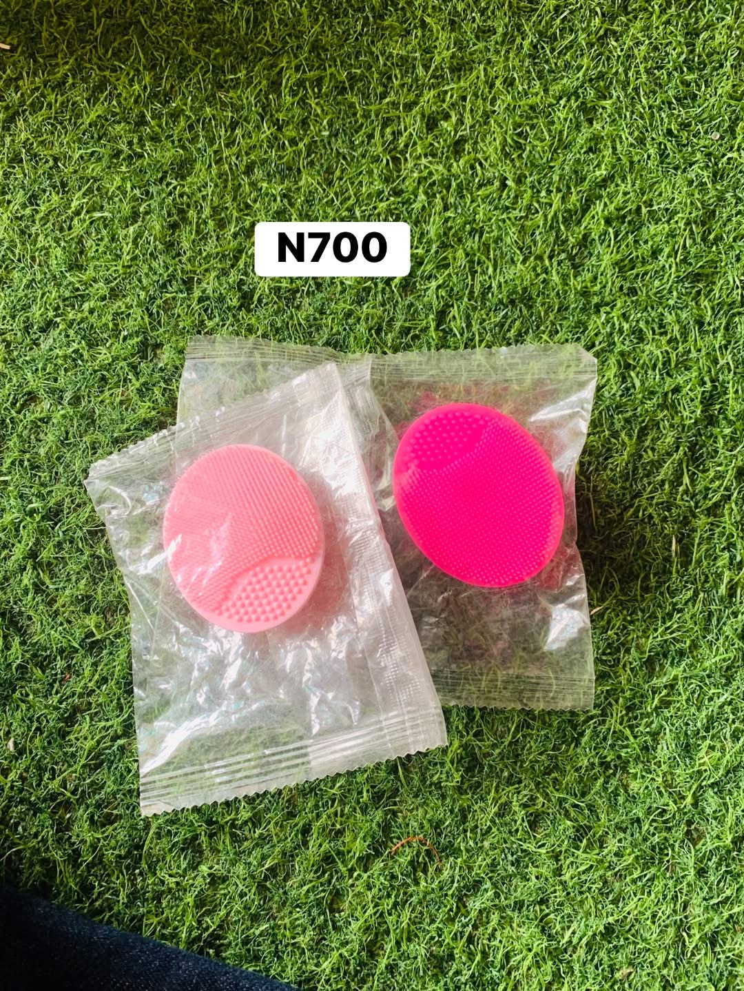 MINI SILICONE FACE SCRUB