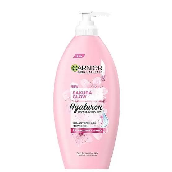 Garnier SAKURA GLOW Hyaluron Body Serum Lotion